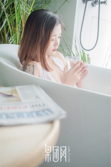 体育直播：抖音主播林一爱宠生病，粉丝却为何心疼起了她本人？